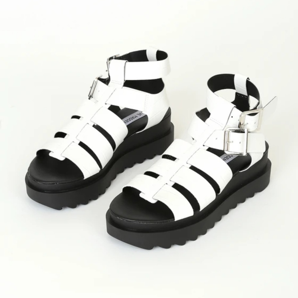 Steve Madden Black and White Strappy Sandals